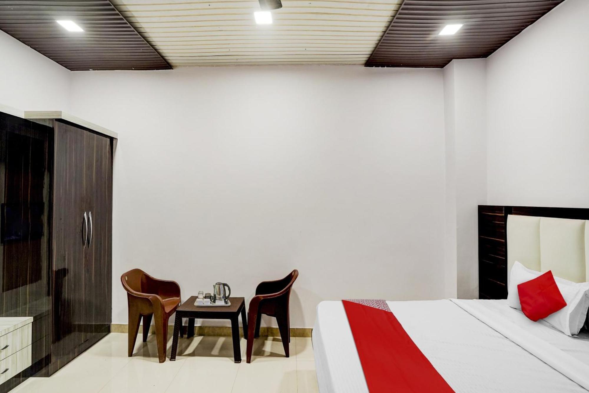Collection O Love Garden Hotel Ghaziabad Exterior photo